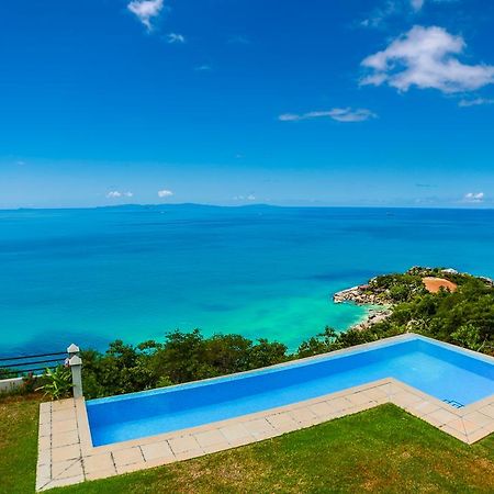 La Vue Villa Beau Vallon  Bilik gambar